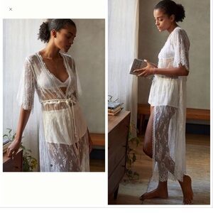 Bridal Elegant Lace Kimono Robe - Anthropologie - S/M